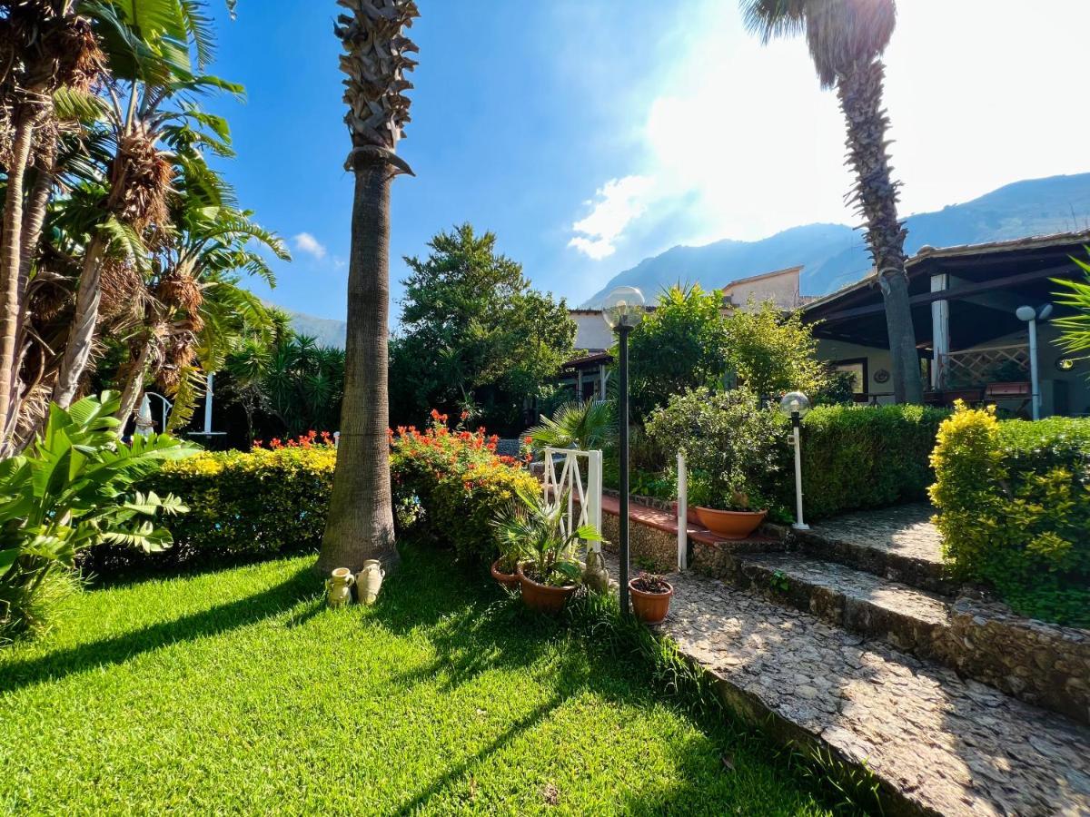 Villa Talia 卡里尼 外观 照片